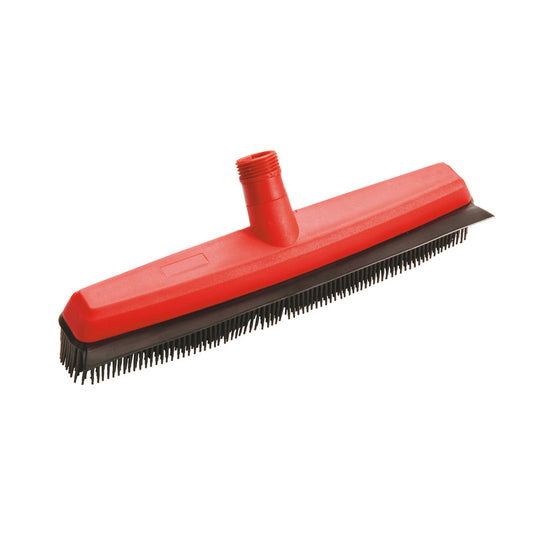 Der Haug Bürsten KG GUMMINOPPENBES. Besenkopf (335x60x35mm) ist aus Weichkautschuk mit feinen roten und schwarzen Borsten gefertigt und ohne Stiel dargestellt. Er verfügt über eine Gewindebohrung zur einfachen Befestigung und gewährleistet eine effiziente Bodenreinigung.