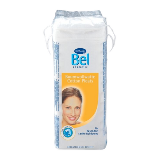 Eine Packung Bel Cosmetic Baumwoll-Watte der Paul Hartmann AG mit einem Frauengesicht auf der Vorderseite betont die sanfte Reinigung zur Hautpflege. Dieses dermatologisch getestete Kosmetikprodukt enthält Texte in Deutsch und Englisch und wird in einer 100-g-Packung geliefert.