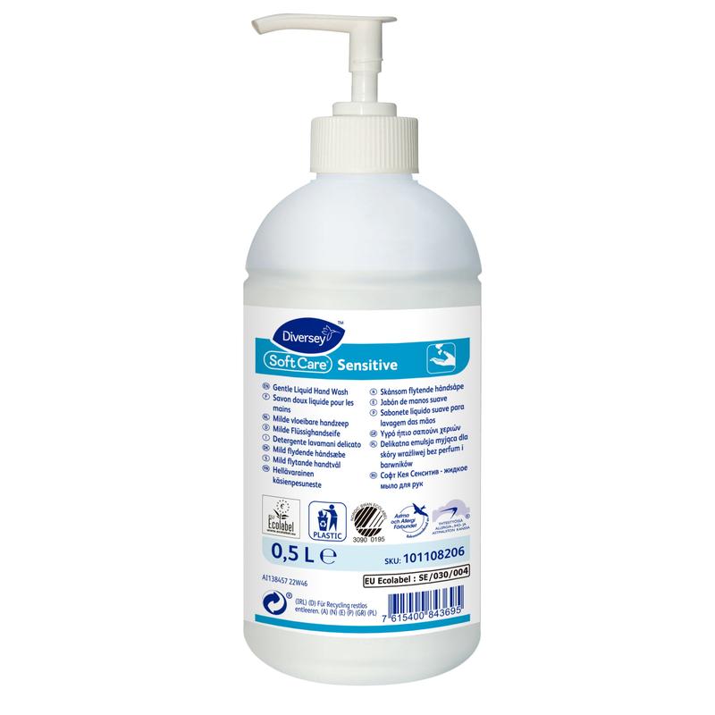 A 500 ml bottle of Diversey Soft Care Sensitive Mild Hand Wash Lotion without perfume and dyes from Diversey Deutschland GmbH & Co. OHG, with a pump dispenser, white label with blue accents and multilingual product details.