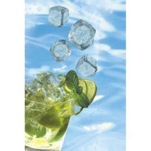 In the lower left corner, a glass with an iced drink with lime and mint can be seen, while in front of a blue, watery background, three ice cubes made with Starpak 20 ice ball bags with self-sealing and easy release seem to be falling onto it.