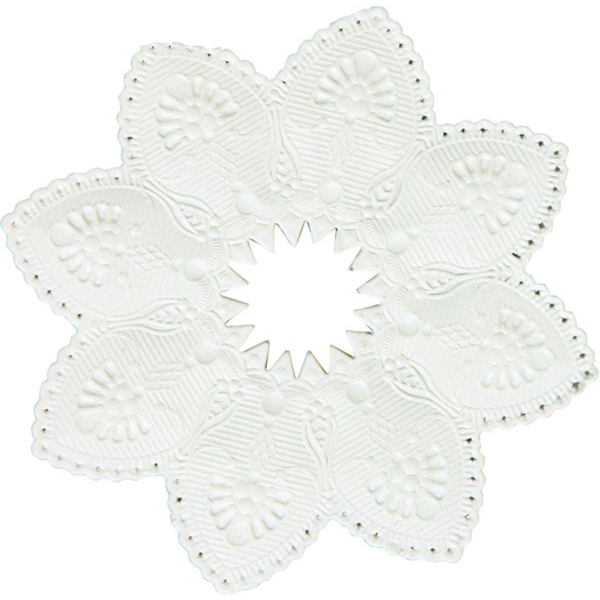 The candle sleeves, white, 5x100 mm from Duni GmbH (pack of 100 pieces), are ideal as elegant candle accessories or for candle packaging and stylishly enhance any table decoration.