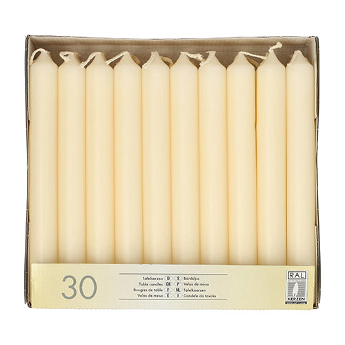 The Starpak box contains 30 cream-colored table candles (Ø 2.1 cm · 19.6 cm) in two rows, labeled with product information and test marks – ideal for an elegant table decoration.