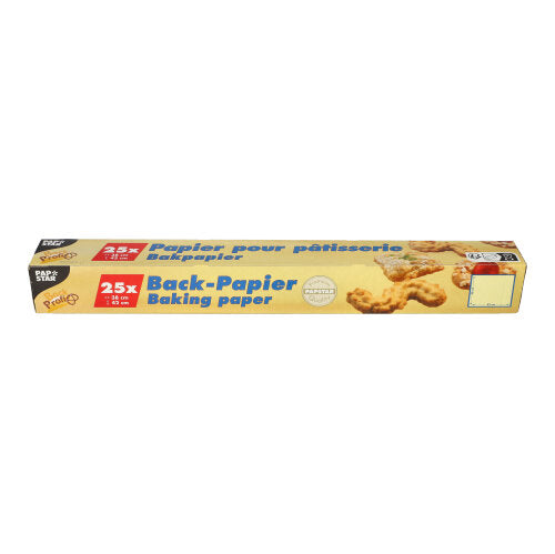 The PAPSTAR GmbH baking paper sheets (38x42 cm, brown) come in a rectangular folding box with 25 sheets and multilingual labeling, with cookie images on the packaging.