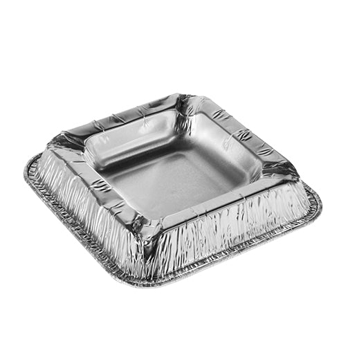 The Starpak 10 ashtrays are square disposable ashtrays made of aluminum (2.2 x 12.5 x 12.5 cm), perfect for events or easy cleanup; each set contains 10 pieces, conveniently shrink-wrapped.