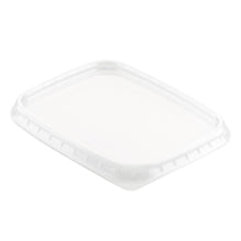 The transparent lid for 156427/156428 from Duni GmbH made of polypropylene (PP) measures 108x82 mm, has a raised edge and fits precisely on the matching container. Pack of 50 pieces.