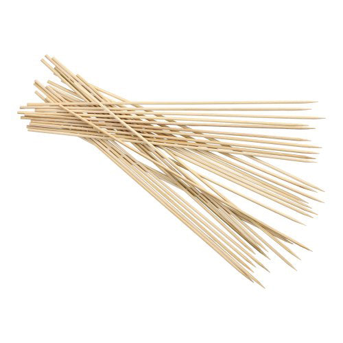 On a white background lies a stack of PAPSTAR 250 bamboo skewers, "pure" by PAPSTAR GmbH scattered. The thin skewers are straight, tapering to a point at one end, and biodegradable.