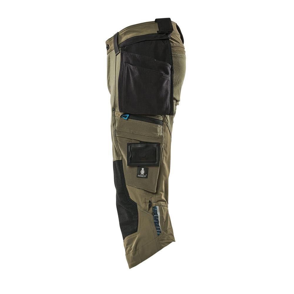 Three-quarter length trousers, hanging pockets, stretch three-quarter length trousers, moss green