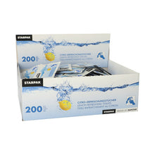 A rectangular display box with the inscription "Starpak" contains 200 individually wrapped refreshing wipes "Citro" (14x14 cm). The packaging shows a lemon splashing in water and is labeled with the brand name Starpak.