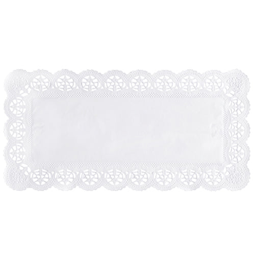 The PAPSTAR lace papers square 34x17 cm in white from PAPSTAR GmbH have an ornate, lace-like edge, making them perfect for elegant decoration. Delivery is in a practical foil bag with 250 pieces for freshness and convenience.
