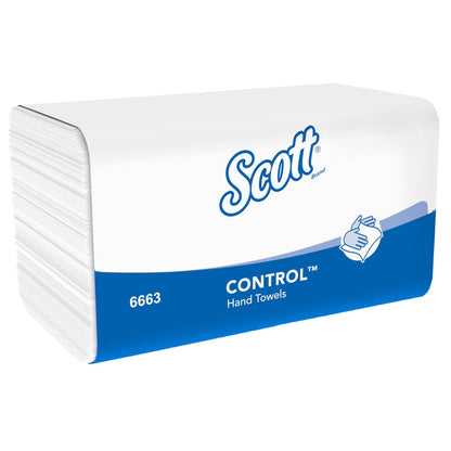 A pack of Scott® CONTROL™ folded hand towels - White (15 clips x 212 sheets) from Kimberly-Clark GmbH is depicted in a predominantly white packaging with a blue base, highlighting hygienic hand drying with absorbent paper.