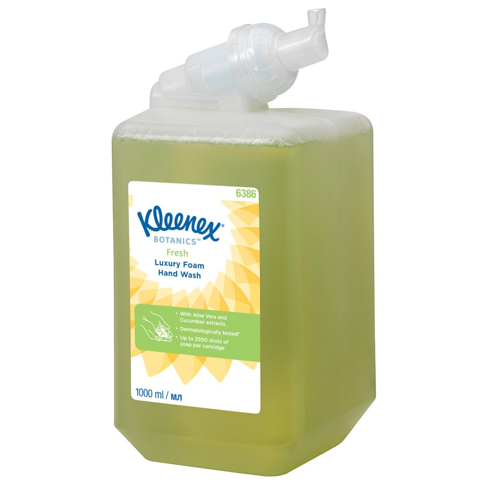 A 1-liter cartridge of Kleenex® Botanics™ Luxury Foam Hand Wash from Kimberly-Clark GmbH, green liquid with clear spout, contains botanical extracts like Aloe Vera & chamomile extract and is dermatologically tested; package with 6 cartridges per box.