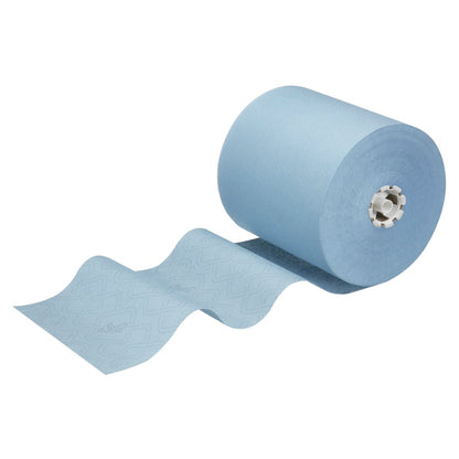 A partially unrolled Scott® Essential™ towel - roll / blue from Kimberly-Clark GmbH reveals textured blue hygienic towels with a white plastic core in the middle. Each pack contains 6 rolls.