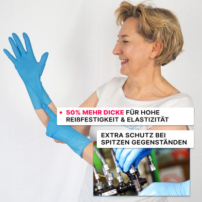 A woman puts on ARNOMED NITRIL BLUE XTRA LONG disposable gloves (ARNOWA GmbH). German text highlights their 30 cm length, strength, and elasticity for extra protection. In the image section, the gloves are used when handling hoses.