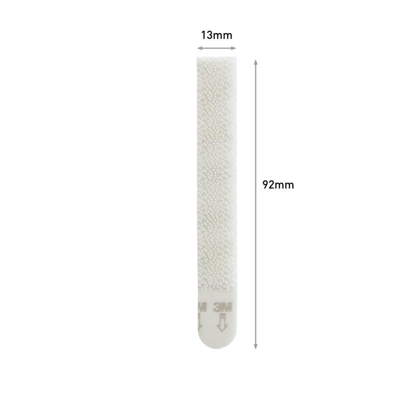 A single Narrow Command™ Picture Hanging Strip (M) 17207 from 3M Deutschland GmbH (92 x 13 mm) is centered on a plain background with labeled arrows indicating its size. The strip is residue-free removable.