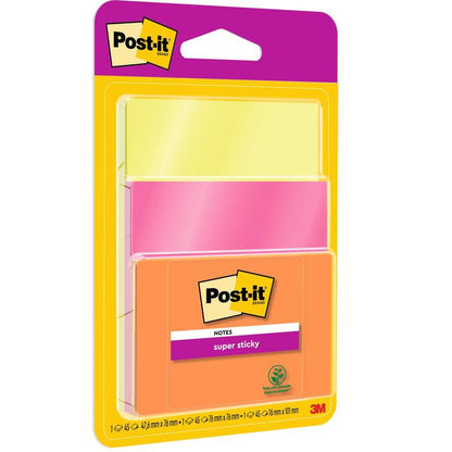 A pack of 3M Post-it® Super Sticky Notes (76x76 mm, 45 sheets each, 3 pads/pack) in various colors, 100% PEFC certified (SGSCH-PEFC-COC-110078), in transparent packaging with the logo of 3M Deutschland GmbH.