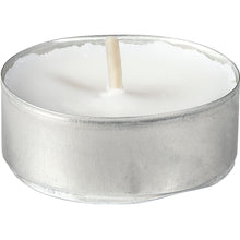 The Duni GmbH Rechaud candles Ø38mm are white candles in silver cups, ideal for festive events and buffets. Each pack contains 50 pieces, with each candle offering 4 hours of burn time for a long-lasting and elegant glow.