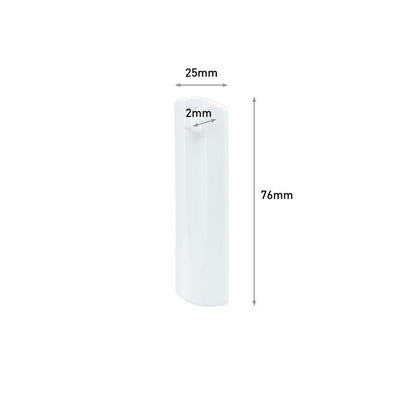 The 3M Command™ Sawtooth Picture Hanger 17040 is a white, cylindrical picture hanger with a 2mm hole, labeled with a height of 76mm and a width of 25mm, making it ideal for strong attachment.