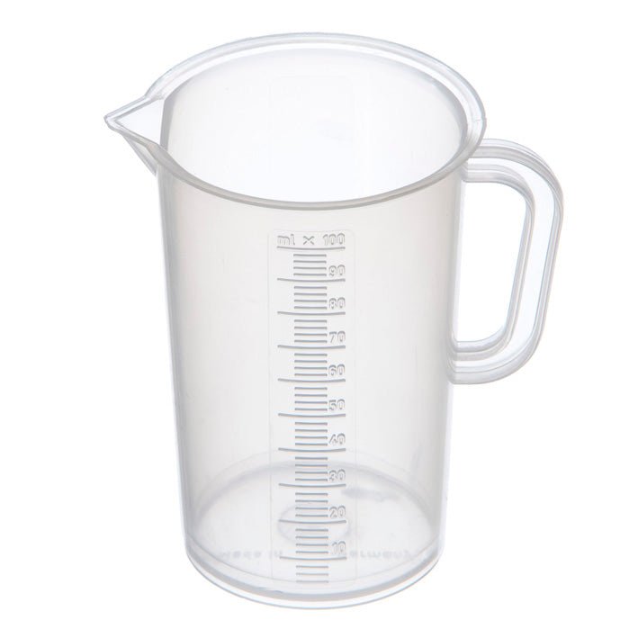 The plastic measuring cup (0.1L) from Diversey Deutschland GmbH & Co. OHG is a transparent measuring cup with handle, spout, and ml scale up to 0.1L; shown empty against a white background. Package: 1 piece.