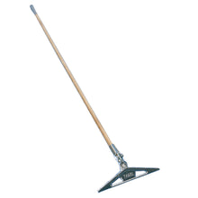 The sponge mop 40 cm from Diversey Deutschland GmbH & Co. OHG with a wooden handle is perfect for applying waxes, emulsions, and dispersions on hard floors. The package contains 1 piece.