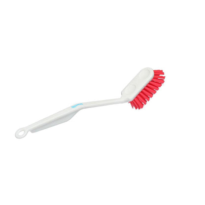 The medium dish brush (285 x 33 x 20 mm) from Diversey Deutschland GmbH & Co. OHG features a curved white plastic handle and bright red bristles, ideal for daily use, depicted on a simple white background.