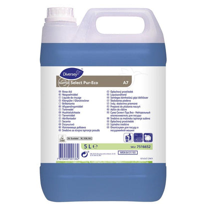 A 5-liter plastic container of Suma Select Pur-Eco A7 Rinse Aid from Diversey Deutschland GmbH & Co. OHG with a multilingual white label and blue liquid inside ensures environmentally friendly cleaning and quick drying.