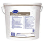 A 10 kg plastic bucket with Clax Activ conc 42C1, concentrated chlorine bleach from Diversey Deutschland GmbH & Co. OHG, with handle, resealable lid, and multilingual label for professional use in laundry.