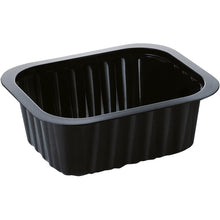 Das PP-Schälchen Schwarz PP 138x114 der Duni GmbH ist ein schwarzes, rechteckiges Speisetablett mit gerippten Seiten und einem leicht erhöhten Rand, abgebildet auf weißem Hintergrund.