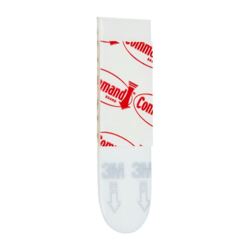 A Command™ Poster Strip from the advantage pack 17024-VP from 3M Deutschland GmbH with a white tab, "3M" logo, red "Command" markings, and pull tab hangs posters without drilling or damage.