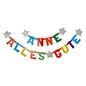 Zwei PAPSTAR individualisierbare Grußketten der PAPSTAR GmbH hängen als fröhliche Dekoration: Auf der oberen steht "ANNE", auf der unteren "ALLES GUTE". Beide sind mit bunten, individualisierbaren Papierbuchstaben und weißen Sternen versehen. 1 Set in Faltschachtel.