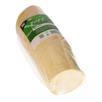 Ein Stapel runder, heller PAPSTAR "pure" Snackbecher aus Holz (Ø 8,2 cm), verpackt in klarem Kunststoff mit einem grün-weißen Etikett, mit 25 Stück; umweltfreundlich, einwegfähig und biologisch abbaubar von PAPSTAR GmbH.
