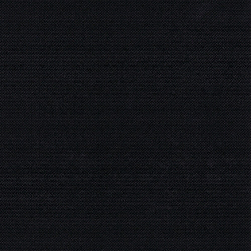 A close-up of the PAPSTAR 100 napkins "ROYAL Collection" 1/4 fold (40x40 cm) of PAPSTAR GmbH shows a solid black fabric with a fine, evenly woven texture and no visible patterns or designs.