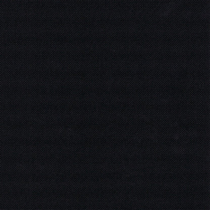 A close-up of the PAPSTAR 100 napkins "ROYAL Collection" 1/4 fold (40x40 cm) of PAPSTAR GmbH shows a solid black fabric with a fine, evenly woven texture and no visible patterns or designs.