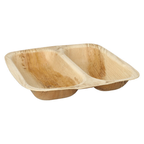 The PAPSTAR 25 seal bowls palm leaf "pure" square from PAPSTAR GmbH are divided, rectangular trays made from light palm leaf – biodegradable, eco-friendly and viewed empty from an angle.