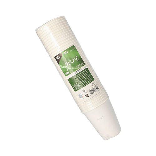 A stack of white PAPSTAR sugarcane drinking cups "pure" (8 cm) for hot beverages, 40 pieces from PAPSTAR GmbH, packed in shrink wrap with a green-white label, product details and barcode are visible on the label.