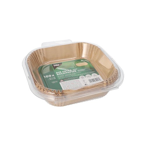 A transparent plastic container from PAPSTAR GmbH contains a stack of brown, square "PAPSTAR 100 baking papers for square air fryers" with a non-stick green label with product details on top.