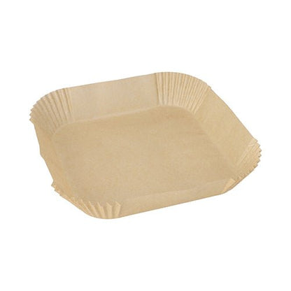 The 100 baking papers for square air fryers from PAPSTAR GmbH are unbleached, brown, square baking papers with pleated sides and a non-stick surface, ideal for air fryers. Pictured on a white background.