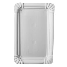 The Starpak 20 plates, cardboard rectangular 13 cm x 20 cm white (20 pieces), consist of rectangular white plates with raised edges and fluted corners - ideal for eco-friendly parties. Photographed from above on a plain background.