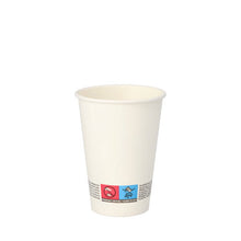 The Starpak 80 vending machine cup is a simple, white 0.18 l to-go cup (7 cm Ø, 9.2 cm high) made of paper with a printed red 'No Fire' and blue recycling symbol at the bottom – ideal for vending machines or drinks on the go. Pack of 80 pieces.