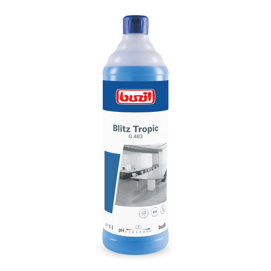 Eine blau-weiße Flasche mit Reinigungsmittel und rundem Verschluss verströmt einen tropischen Duft. Auf dem Etikett steht „Buzil Blitz Tropic G 483 duftintensiver Universalreiniger“ und zeigt das Bild einer sauberen, modernen Küche. Das 1-Liter-Produkt der BUZIL-WERK Wagner GmbH & Co. KG ist materialschonend und hat einen pH-Wert zwischen 7,5 und 8,5.