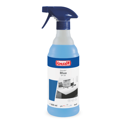 A 600-ml spray bottle of Buzil Drizzle® Blue SP 20 surface cleaner, equipped with a blue spray nozzle, features a label depicting a monochrome kitchen counter. The label highlights the product’s compatibility with various materials for effective cleaning and bears the branding of BUZIL-WERK Wagner GmbH & Co. KG.