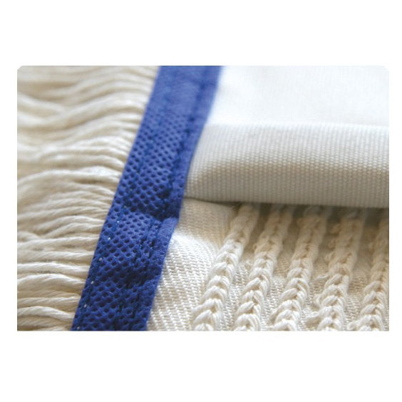 Close-up of the Arcora First Mop Blue from Arcora International GmbH, with textured cotton threads with a blue edge and white back, ideal for maintenance cleaning on various floor coverings, depicted against a white background.