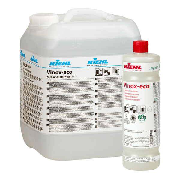 Shown are two containers of Xon-forte Foam Cleaner for the Food Sector by Johannes Kiehl KG: a large transparent canister with a handle and white label, as well as a smaller clear bottle with a red cap - ideal for cleaning areas in the food industry.