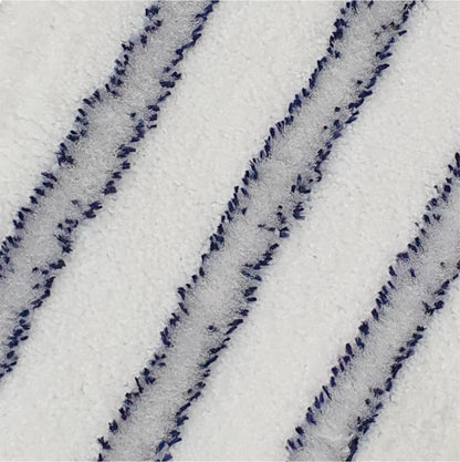 Close-up of the Arcora EXCELLENT SOFT MOPP BLUE-WHITE from Arcora International GmbH: On the white, textured surface, three evenly distributed, slightly raised diagonal lines in dark and light blue, soft fibers provide a high-quality finish.