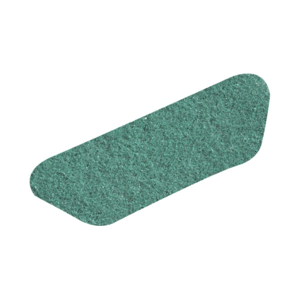 A single green, oval Twister S-Pad sanding strip (45x15cm) from Diversey Deutschland GmbH & Co. OHG, from the 2-pack "Twister S-Pad Green", isolated on a white background.