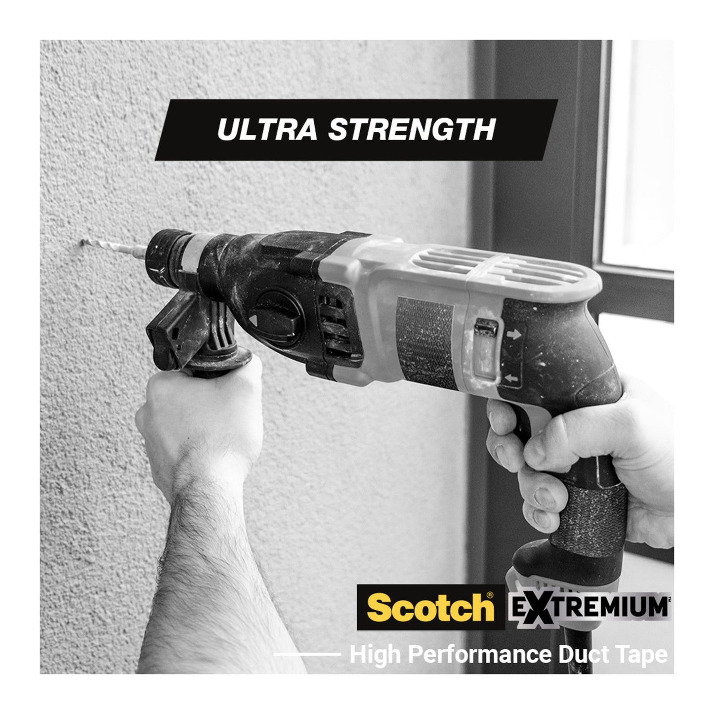 A person is drilling into a wall with a drill. Above it says "ULTRA STRENGTH", at the bottom right "Scotch® Extremium™ Ultra High Performance Tape DT17, 10 m x 24 mm - 3M Deutschland GmbH".