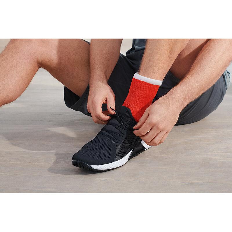 Delta-Cast Soft, semi-rigider Stützverband, Bärentatzen – im Einsatz